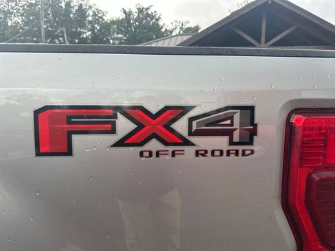Used 2020 Ford F250 Lariat w/ Lariat Ultimate Package AWD/4WD image 6