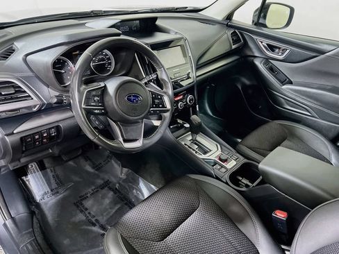 Used 2024 Subaru Forester Premium AWD/4WD image 9