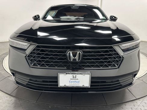 Used 2023 Honda Accord Sport image 5