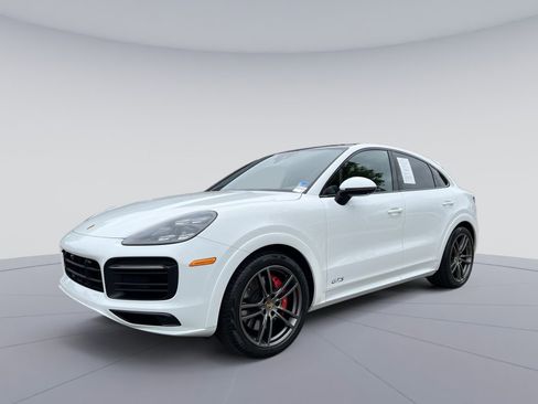 Used 2021 Porsche Cayenne GTS AWD/4WD image 1