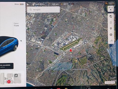 Used 2018 Tesla Model 3 Long Range image 12