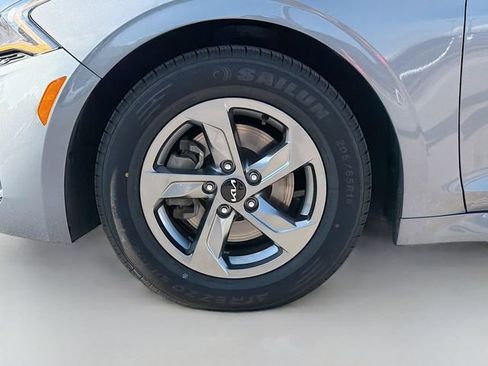 Used 2022 Kia K5 LXS FWD image 39