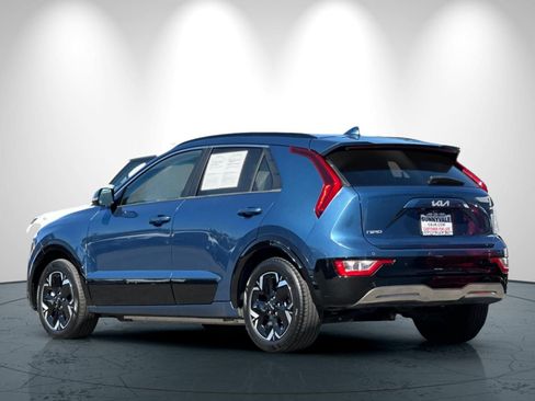 Used 2024 Kia Niro Wind w/ Wind Preserve Package FWD image 6