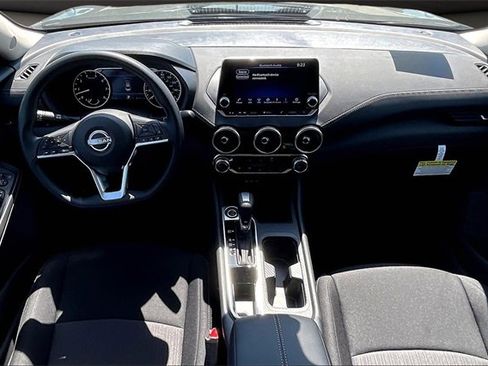 New 2025 Nissan Sentra SV image 5