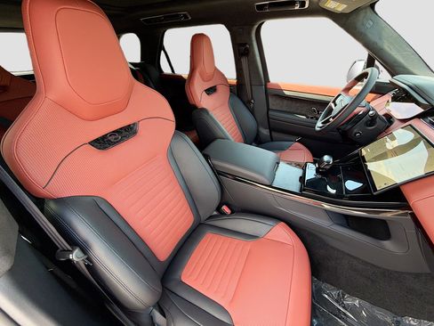 New 2026 Land Rover Range Rover Sport SV image 15