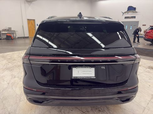 New 2026 Lincoln Nautilus Reserve AWD/4WD image 6