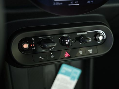 New 2026 MINI Cooper 2-Door Hardtop image 36