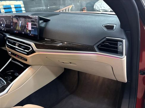 Used 2023 BMW i4 eDrive35 w/ Premium Package RWD image 18