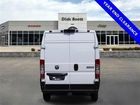 New 2024 RAM ProMaster 1500 w/ Power Group image 5