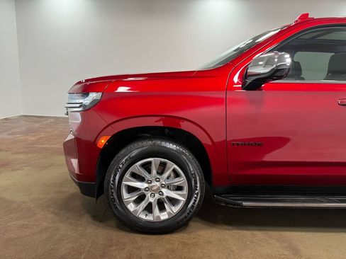 Used 2024 Chevrolet Tahoe Premier w/ Premium Package AWD/4WD image 38