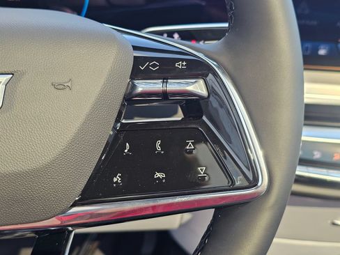 New 2026 Cadillac Lyriq Sport AWD/4WD image 25
