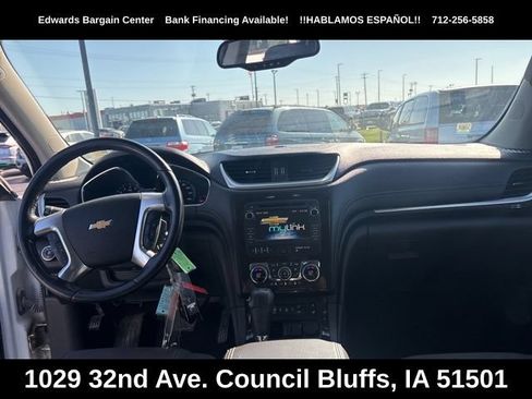 Used 2016 Chevrolet Traverse LT AWD/4WD image 12