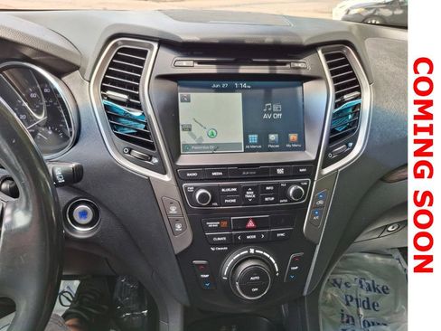 Used 2017 Hyundai Santa Fe Sport w/ 2.0T Ultimate Tech Package 05 AWD/4WD image 10