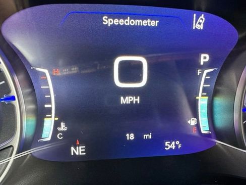 New 2026 Chrysler Pacifica Limited image 5