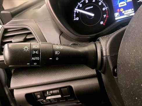 Used 2019 Subaru Impreza 2.0i Premium image 30