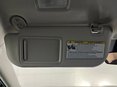 Used 2023 Toyota RAV4 LE image 77