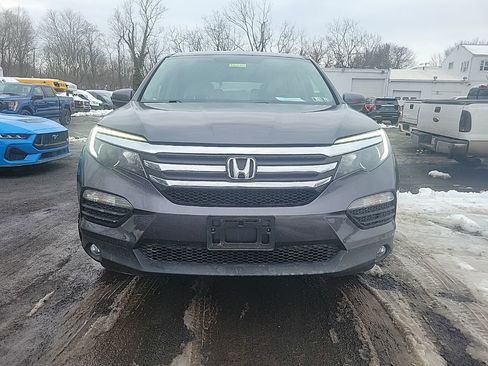 Used 2018 Honda Pilot EX image 2