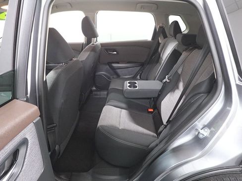 Used 2023 Nissan Rogue SV image 23