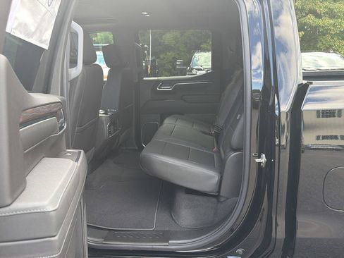 New 2026 GMC Sierra 1500 SLT w/ SLT Premium Package AWD/4WD image 18