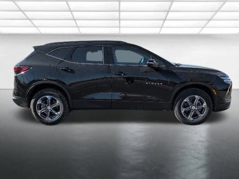 New 2025 Chevrolet Blazer LT w/ LPO, Floor Liner Package image 31