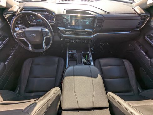 Used 2023 Chevrolet Silverado 1500 LT Trail Boss w/ LT Trail Boss Premium Package image 17