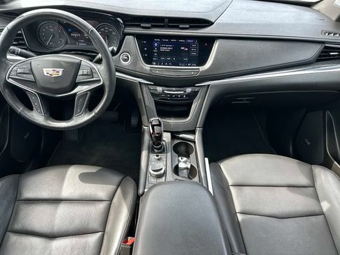 Used 2024 Cadillac XT5 Premium Luxury w/ Technology Package AWD/4WD image 13