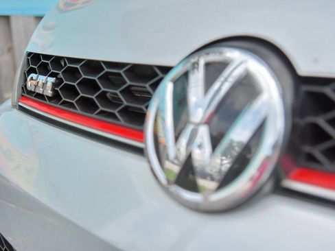 Used 2017 Volkswagen GTI S image 23