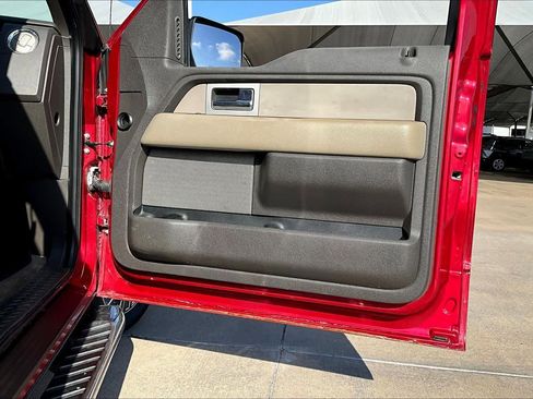 Used 2010 Ford F150 XLT image 22