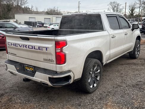 Used 2019 Chevrolet Silverado 1500 High Country w/ Technology Package image 10