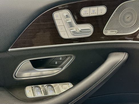 Used 2024 Mercedes-Benz GLE 350 4MATIC w/ 3rd Row Seat Package image 15