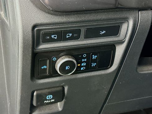 Used 2023 Ford F150 XLT w/ Equipment Group 302A High image 17