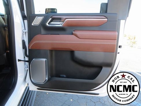 Used 2024 GMC Sierra 3500 Denali Ultimate image 67