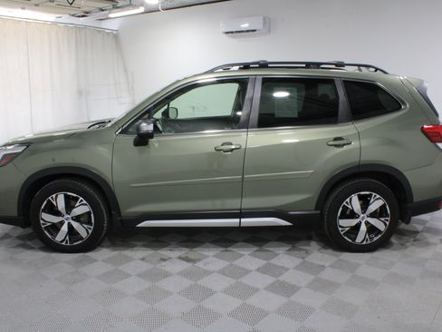 Used 2020 Subaru Forester Touring AWD/4WD image 31