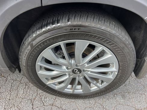 Certified 2025 INFINITI QX50 Luxe AWD/4WD image 16