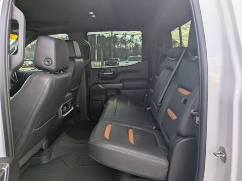 Used 2021 GMC Sierra 1500 AT4 w/ AT4 Premium Package image 15