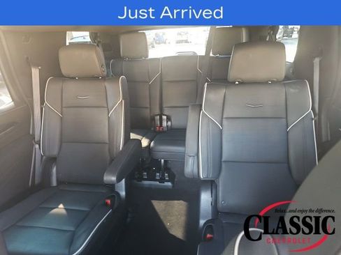 Used 2024 Cadillac Escalade Sport w/ LPO, ONYX Package image 20