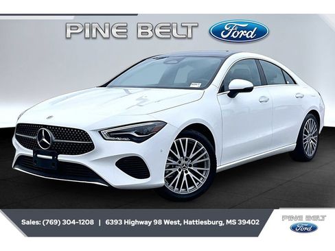 Used 2025 Mercedes-Benz CLA 250 4MATIC image 11