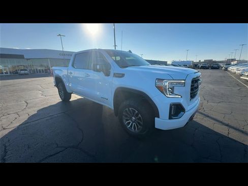 Certified 2021 GMC Sierra 1500 AT4 image 2