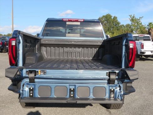 New 2026 GMC Sierra 2500 Denali w/ Denali Reserve Package image 6