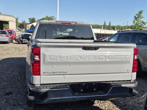 Used 2024 Chevrolet Silverado 1500 LT AWD/4WD image 4