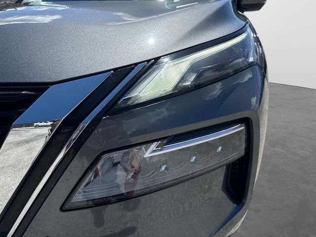 Used 2021 Nissan Rogue SV FWD image 10