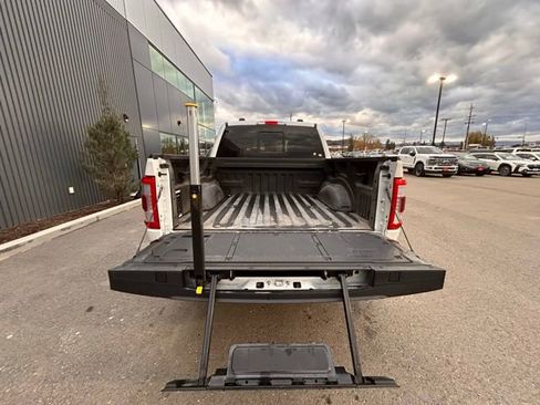 Used 2023 Ford F150 Limited image 11