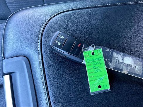 Used 2024 RAM 3500 Tradesman w/ Chrome Appearance Group image 36