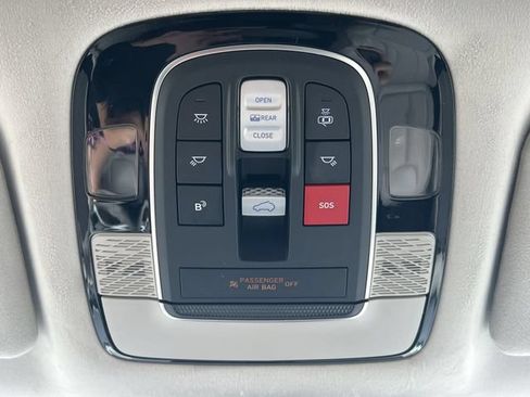 Used 2024 Hyundai Palisade Calligraphy AWD/4WD image 32