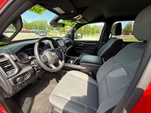 Used 2024 RAM 1500 Big Horn AWD/4WD image 11