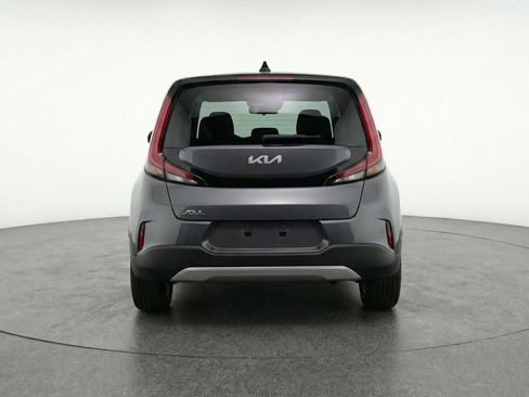 Used 2025 Kia Soul LX w/ LX Technology Package image 7