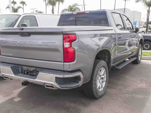 Used 2020 Chevrolet Silverado 1500 LT w/ Convenience Package AWD/4WD image 7