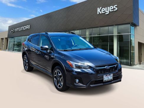 Used 2019 Subaru Crosstrek 2.0i Limited w/ Moonroof Package w/Navigation AWD/4WD image 3