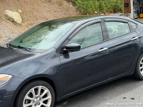 Used 2013 Dodge Dart Limited w/ Premium Group FWD image 38