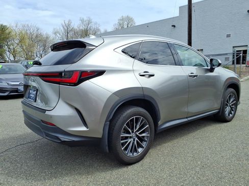Used 2023 Lexus NX 350 AWD image 6